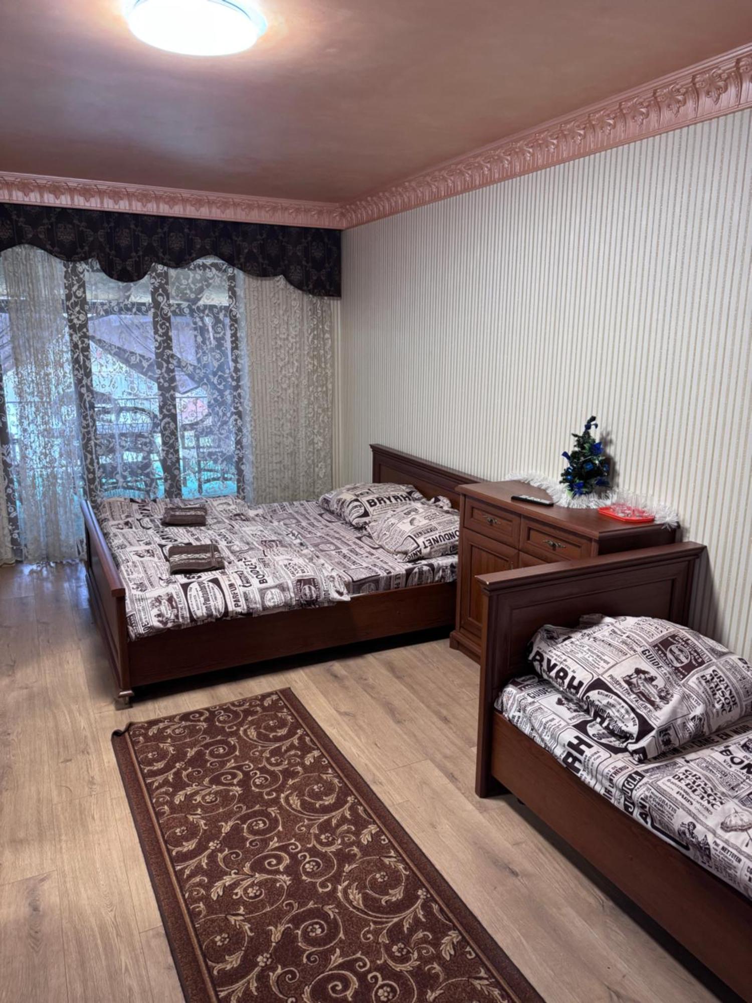 Отель Біля Озера Mukacheve Exterior photo
