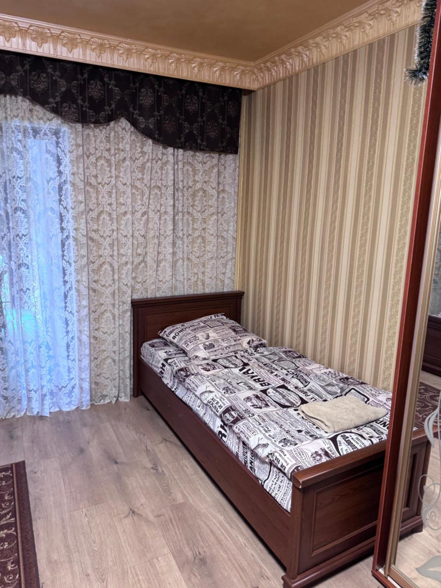 Отель Біля Озера Mukacheve Exterior photo